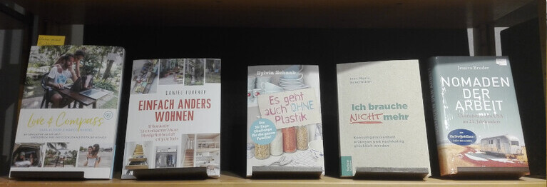 Foto: Bücher zu den Themen Globaler Wandel, Ökologie u.ä.