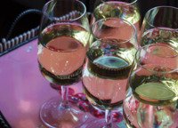 Die Neubrunnenstraße feiert! Sommerfest in Hof, Buchhandlung & der ganzen Straße!