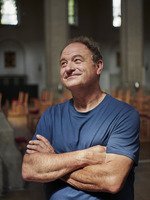 Lesung und Gespräch mit Pfarrer Rainer Maria Schießler