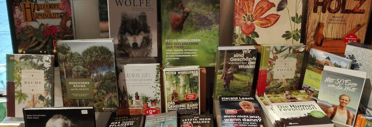 Foto: Bücher zum Thema Natur