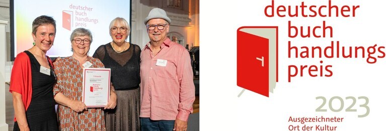 Das Buchhandlungsteam mit Kulturstaatsministerin Roth bei der Verleihung des Dt. Buchhandlungspreises 2023