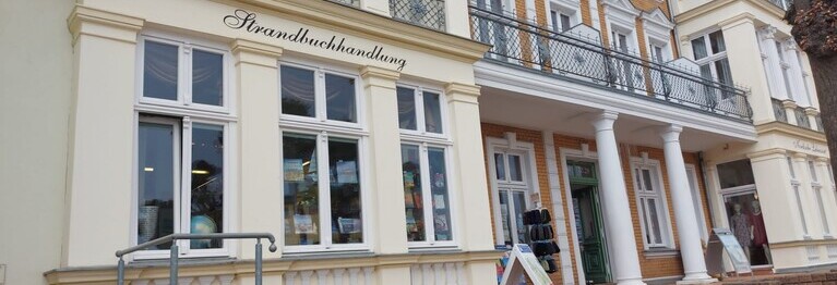 Das Team der Strandbuchhandlung Zinnowitz wünscht all seinen Kund*innen ein frohes Osterfest!