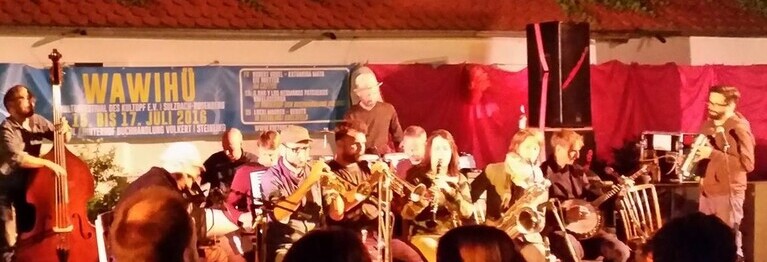 G.Rag im Hinterhof
